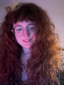 Snapshot of _foxygirl_ chatting on 18, 3, 2025  foxygirl  online show from 18, 3, 2025