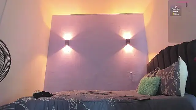 Snapshot of Sofia_Clauss_ chatting on 2, 3, 2025 Sofia Clauss online show from 2, 3, 2025