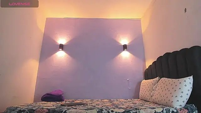 Snapshot of Sofia_Clauss_ chatting on 12, 3, 2025 Sofia Clauss online show from 12, 3, 2025