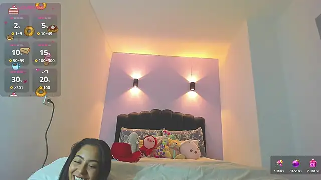 Snapshot of Sofia_Clauss_ chatting on 29, 10, 2025 Sofia Clauss online show from 29, 10, 2025