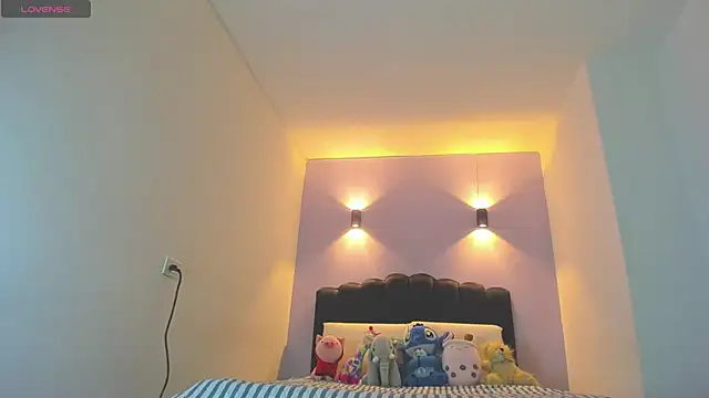 Snapshot of Sofia_Clauss_ chatting on 9, 1, 2026 Sofia Clauss online show from 9, 1, 2026