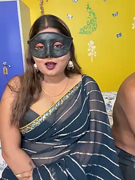 Snapshot of OrgsmMust chatting on 22, 9, 2025 OrgsmMust online show from 22, 9, 2025