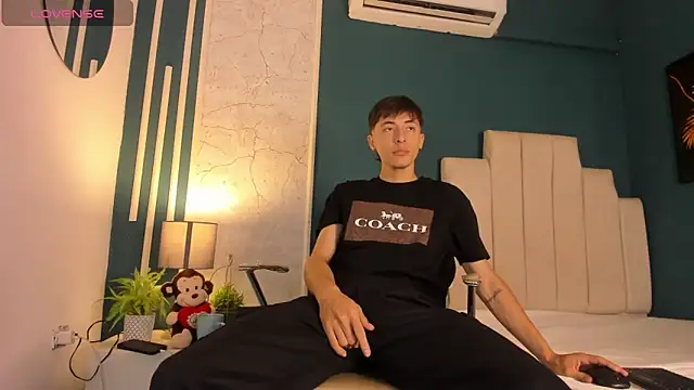 Snapshot of AlessandroDybala chatting on 29, 1, 2025 AlessandroDybala online show from 29, 1, 2025