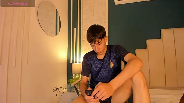 Snapshot of AlessandroDybala chatting on 29, 1, 2025 AlessandroDybala online show from 29, 1, 2025