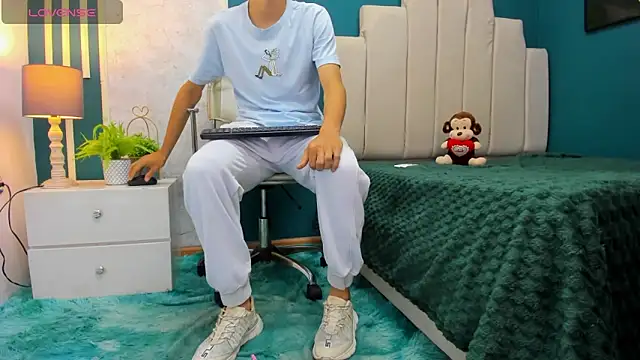 Snapshot of AlessandroDybala chatting on 13, 2, 2025 AlessandroDybala online show from 13, 2, 2025