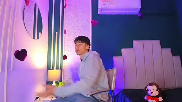 Snapshot of AlessandroDybala chatting on 15, 2, 2025 AlessandroDybala online show from 15, 2, 2025