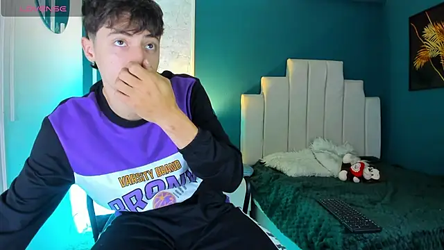 Snapshot of AlessandroDybala chatting on 28, 2, 2025 AlessandroDybala online show from 28, 2, 2025