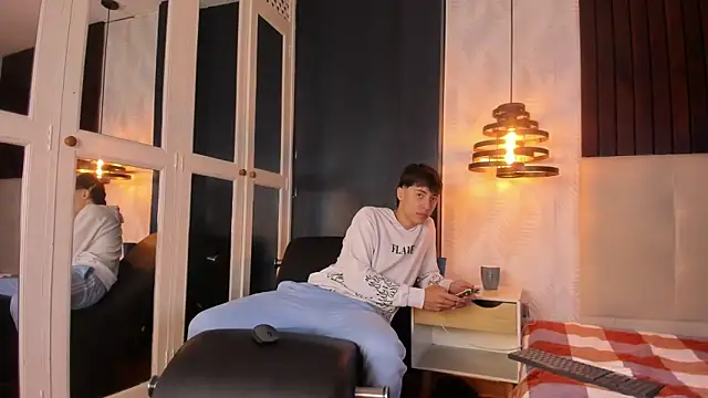 Snapshot of AlessandroDybala chatting on 2, 3, 2025 AlessandroDybala online show from 2, 3, 2025