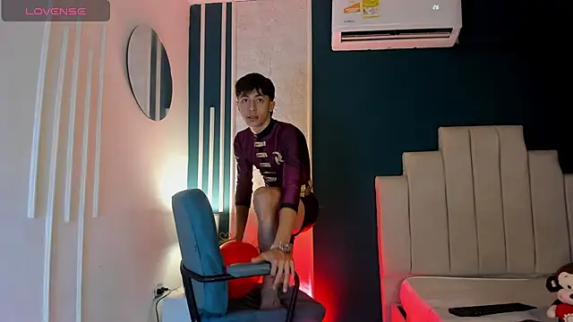 Snapshot of AlessandroDybala chatting on 6, 3, 2025 AlessandroDybala online show from 6, 3, 2025