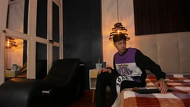 Snapshot of AlessandroDybala chatting on 21, 3, 2025 AlessandroDybala online show from 21, 3, 2025