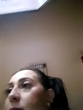 AvaLloyd online show from 13, 2, 2025