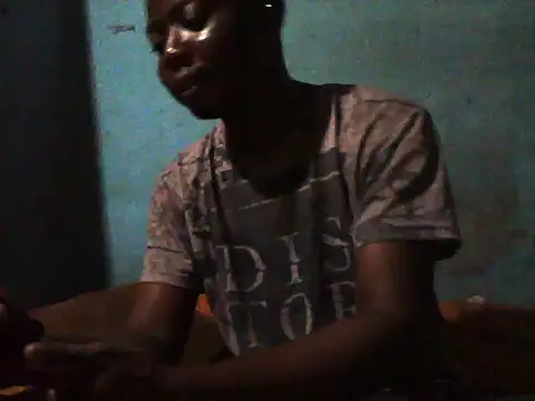 Snapshot of little__joy chatting on 15, 9, 2025 little joy online show from 15, 9, 2025