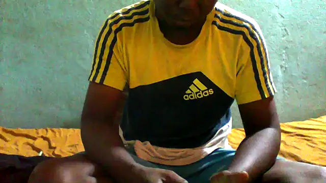 Snapshot of little__joy chatting on 31, 3, 2026 little joy online show from 31, 3, 2026