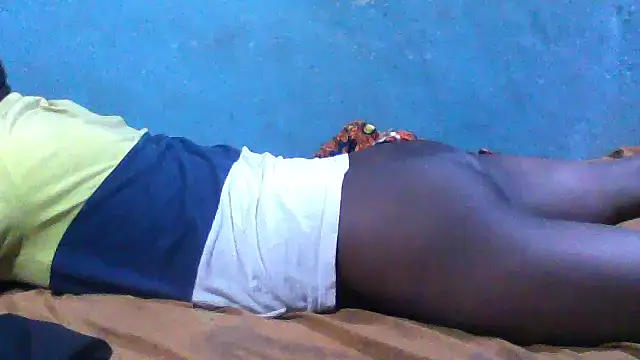 Snapshot of little__joy chatting on 5, 4, 2026 little joy online show from 5, 4, 2026