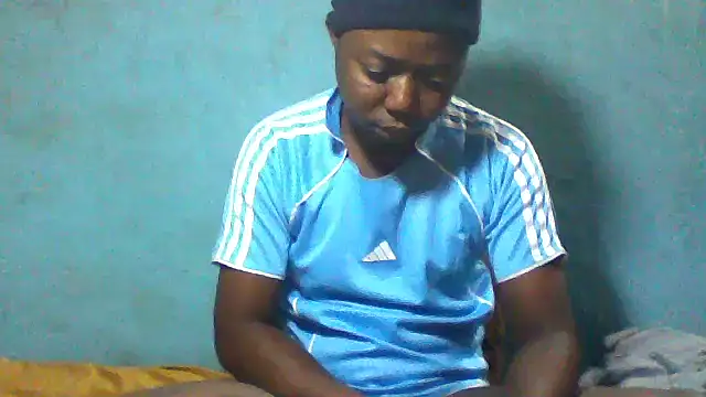 Snapshot of little__joy chatting on 23, 4, 2026 little joy online show from 23, 4, 2026