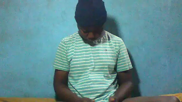 Snapshot of little__joy chatting on 26, 4, 2026 little joy online show from 26, 4, 2026