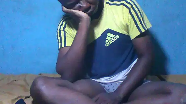 Snapshot of little__joy chatting on 4, 5, 2026 little joy online show from 4, 5, 2026