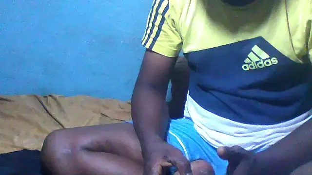 Snapshot of little__joy chatting on 11, 5, 2026 little joy online show from 11, 5, 2026