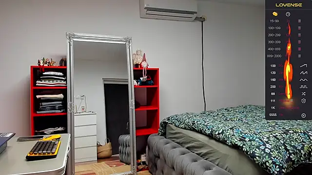 Snapshot of supermanboy94 chatting on 5, 12, 2024 supermanboy94 online show from 5, 12, 2024