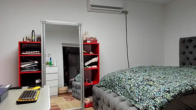 Snapshot of supermanboy94 chatting on 11, 12, 2024 supermanboy94 online show from 11, 12, 2024