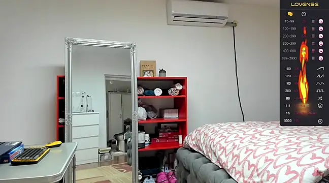 Snapshot of supermanboy94 chatting on 21, 1, 2025 supermanboy94 online show from 21, 1, 2025