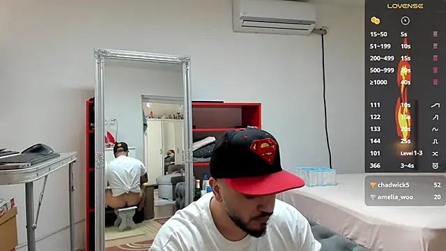 Snapshot of supermanboy94 chatting on 6, 3, 2025 supermanboy94 online show from 6, 3, 2025