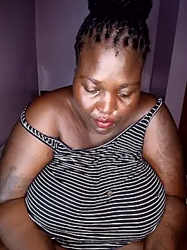Snapshot of African_Bigass chatting on 3, 6, 2026 African Bigass online show from 3, 6, 2026