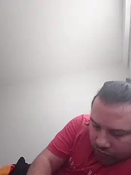 raducelfrumos99 online show from 14, 3, 2026