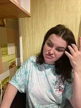 Karolina llove online show from 10, 2, 2025