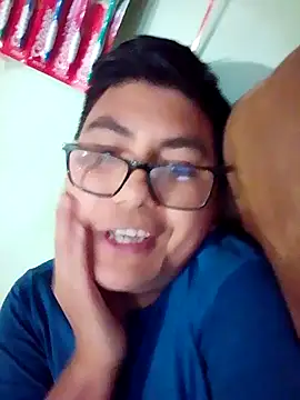 emlioooo online show from 4, 8, 2026