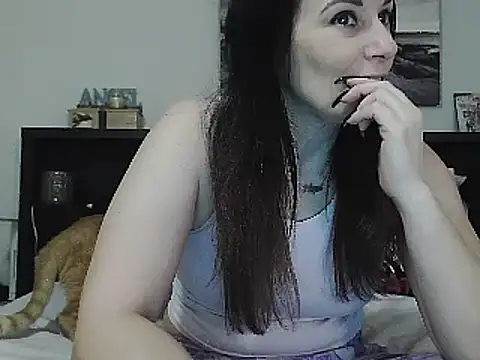 CrystalLakeXO online show from 7, 2, 2025