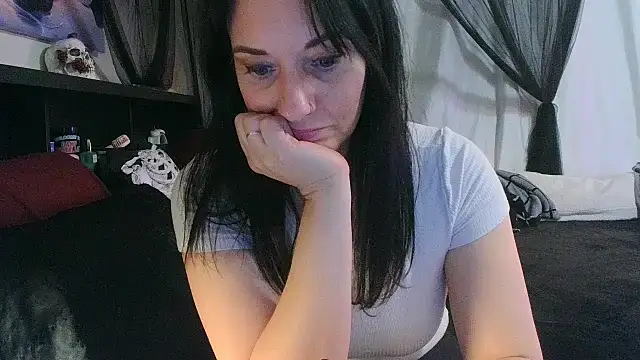 CrystalLakeXO online show from 25, 3, 2026