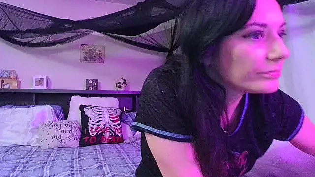 CrystalLakeXO online show from 23, 5, 2026