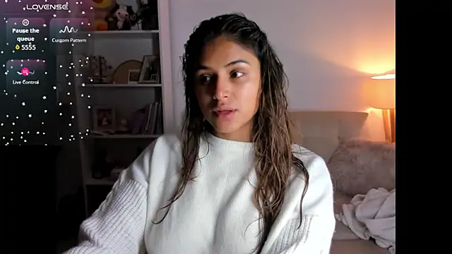 SaraParisi online show from 20, 10, 2025