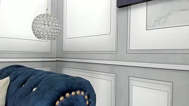 Lesly sexy4u online show from 21, 12, 2024