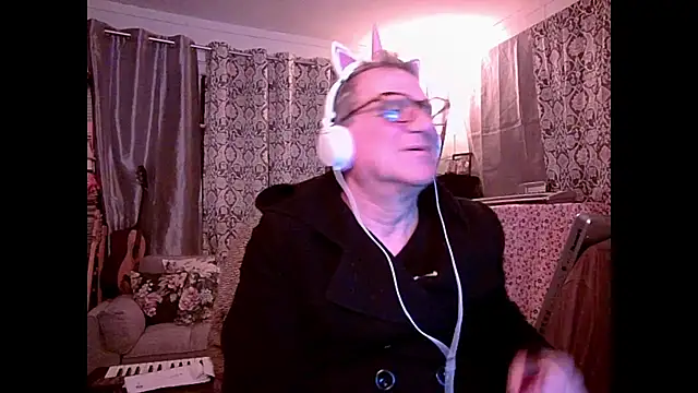 coryassman online show from 25, 12, 2024