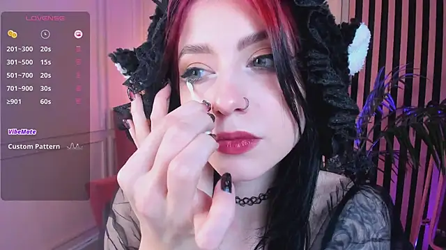 arielabradberry online show from 25, 12, 2024