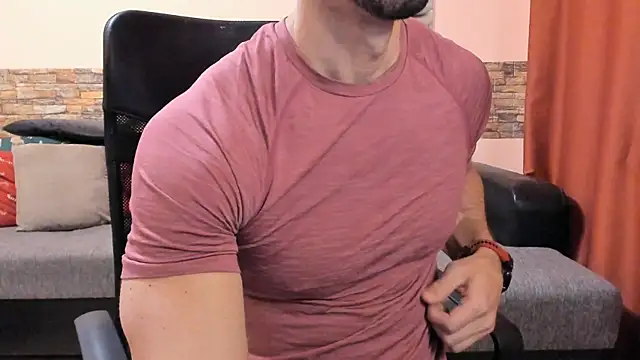 HotHunkTrainer online show from 28, 2, 2026