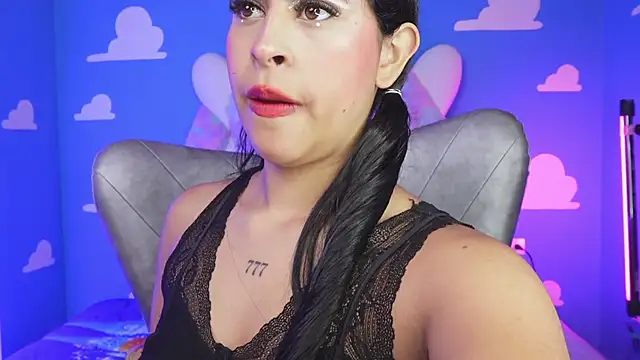 miss romyna online show from 13, 1, 2026