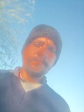 lovesuna online show from 28, 1, 2025