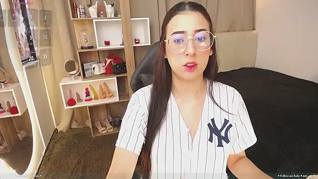 Imkitty-Horny online show from 3, 2, 2025