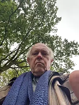 Snapshot of martxxxxx chatting on 17, 5, 2026 martxxxxx online show from 17, 5, 2026