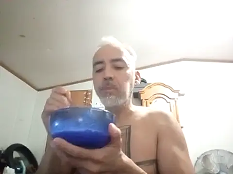 Xoc8  online show from 19, 2, 2026