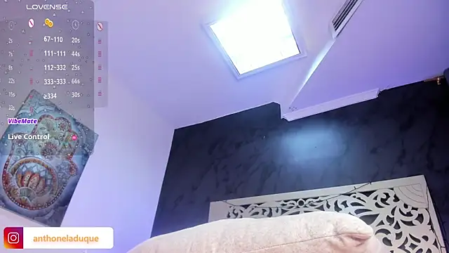 AnthonelaDuque online show from 16, 2, 2025