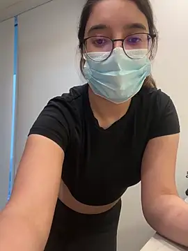 jAsMinE678 online show from 25, 12, 2024