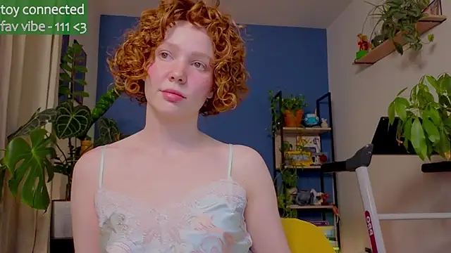 Snapshot of _lightmyfire chatting on 12, 10, 2025  lightmyfire online show from 12, 10, 2025