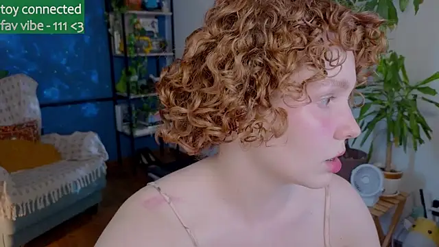 Snapshot of _lightmyfire chatting on 27, 11, 2025 lightmyfire online show from 27, 11, 2025