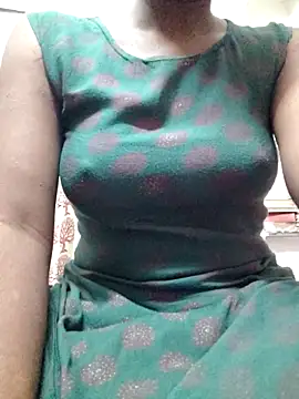 rituporna2004 online show from 17, 12, 2025