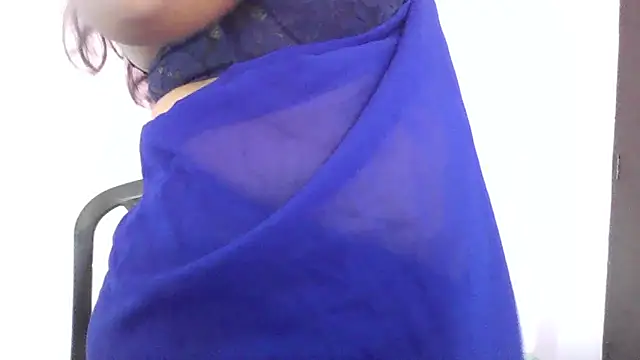 Snapshot of my-laila chatting on 9, 11, 2025 my-laila online show from 9, 11, 2025