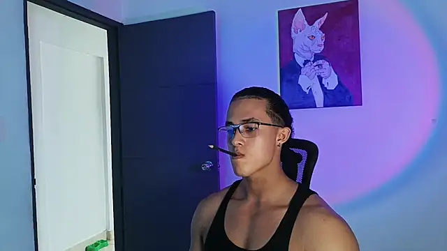 Snapshot of alejo_x3 chatting on 6, 4, 2026 alejo x3 online show from 6, 4, 2026